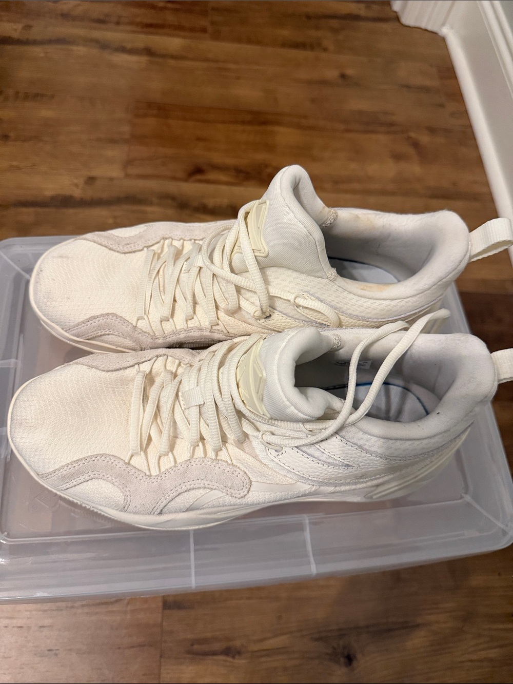 Puma Cream/White Low-Top Sneakers